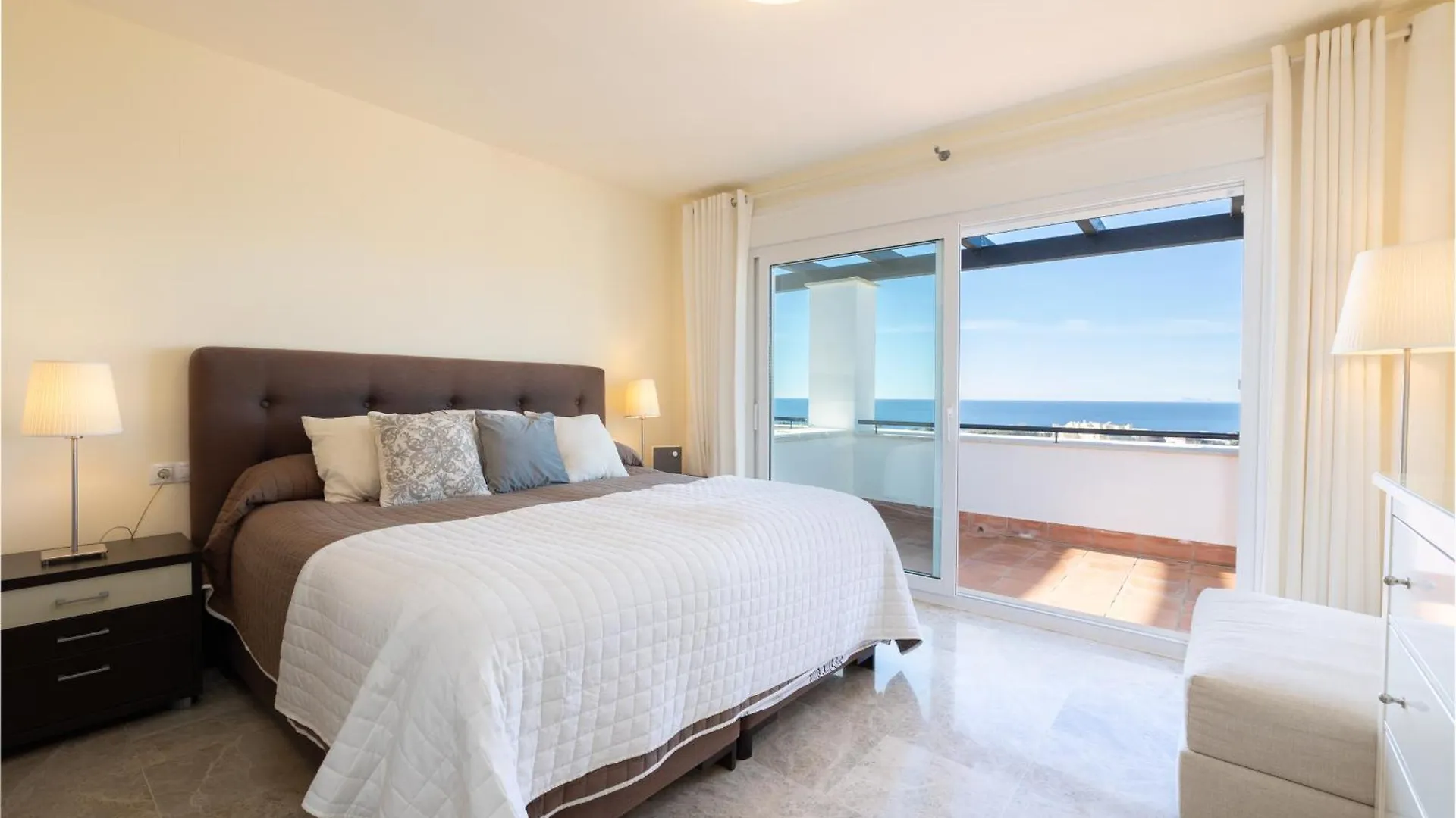 Duplex De Lujo Marbella Golf Villa Spain